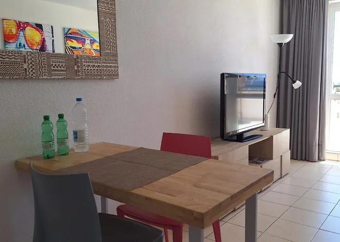 Pinkfloyd Im Palm Garden Apartament *